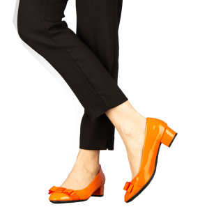 Дамски обувки с ток, Дамски обувки с ток оранжеви от еко кожа Turni - Kalapod.bg
